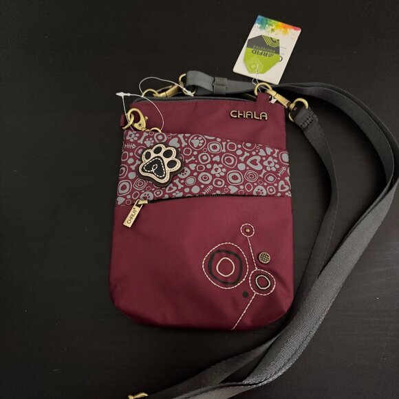 Chala Dog Paw - Dog Rescue Crossbody Bag - NWT - Picture 1 of 2
